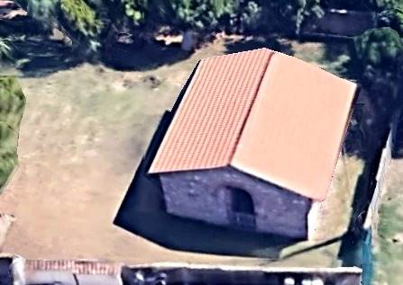 MONTENERO BASSO - VILLETTA LIBERA SU 4 LATI CON AMPIO GIARDINO